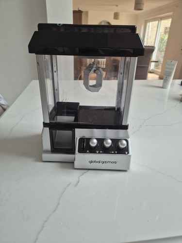 Arcade candy grabber - arcade,