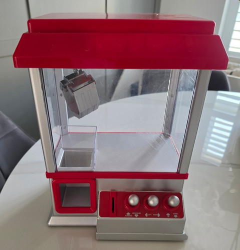 Arcade candy grabber vending - candy,